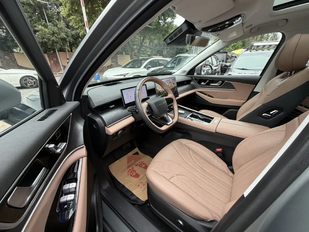 2024 Chery Tiggo8L 2.0T 254HP L4 8AT,autocango,china used car exporter,china ev exporter,chinese used car exporter,chinese used ev exporter