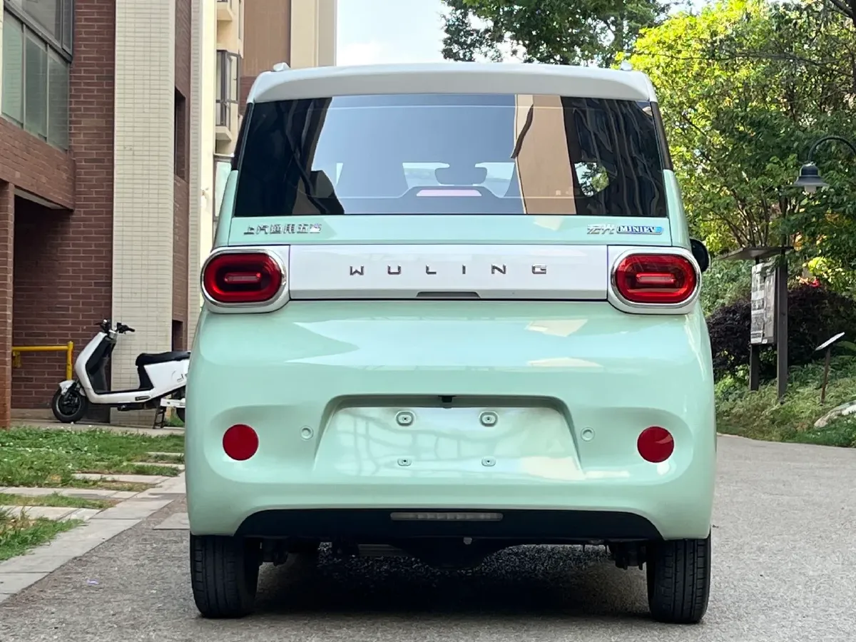 2024 WuLing HongGuang MINI EV BEV 17.3KWH,autocango,china used car exporter,china ev exporter,chinese used car exporter,chinese used ev exporter