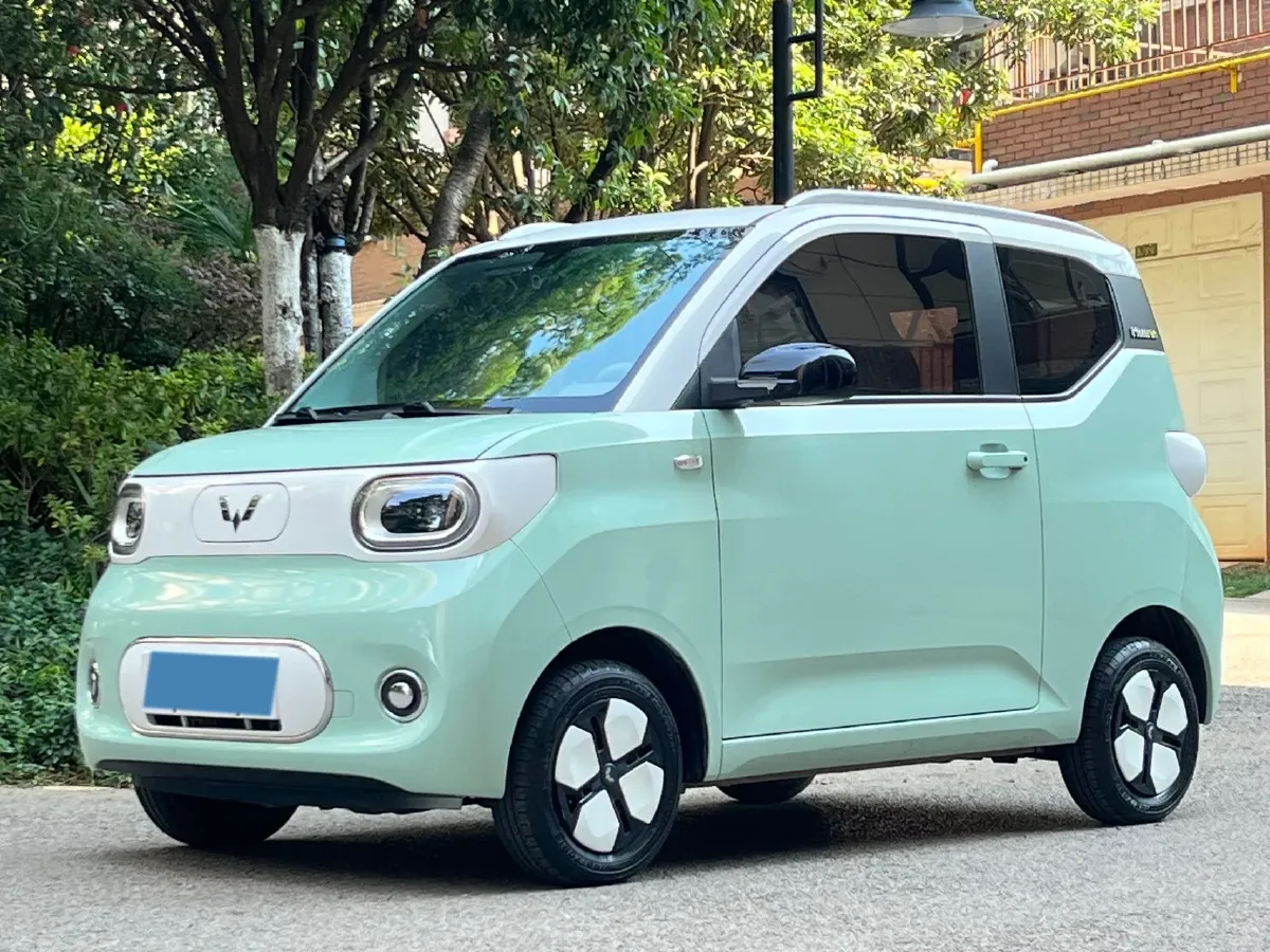 2024 WuLing HongGuang MINI EV BEV 17.3KWH,autocango,china used car exporter,china ev exporter,chinese used car exporter,chinese used ev exporter