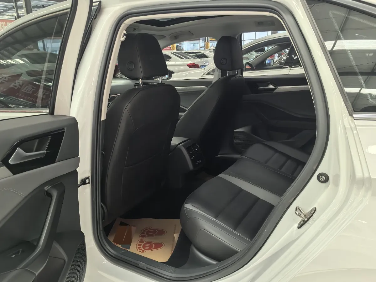 2021 Volkswagen Sagitar 1.2T 116HP L4 7DCT,autocango,china used car exporter,china ev exporter,chinese used car exporter,chinese used ev exporter