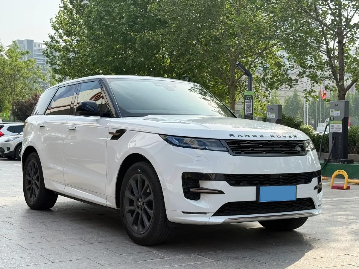 2023 Land Rover Range Rover Sport 3.0T 400HP L6 8AT,autocango,china used car exporter,china ev exporter,chinese used car exporter,chinese used ev exporter