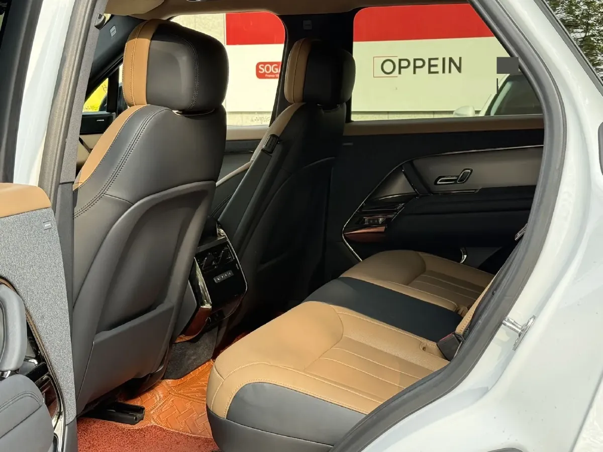 2023 Land Rover Range Rover Sport 3.0T 400HP L6 8AT,autocango,china used car exporter,china ev exporter,chinese used car exporter,chinese used ev exporter