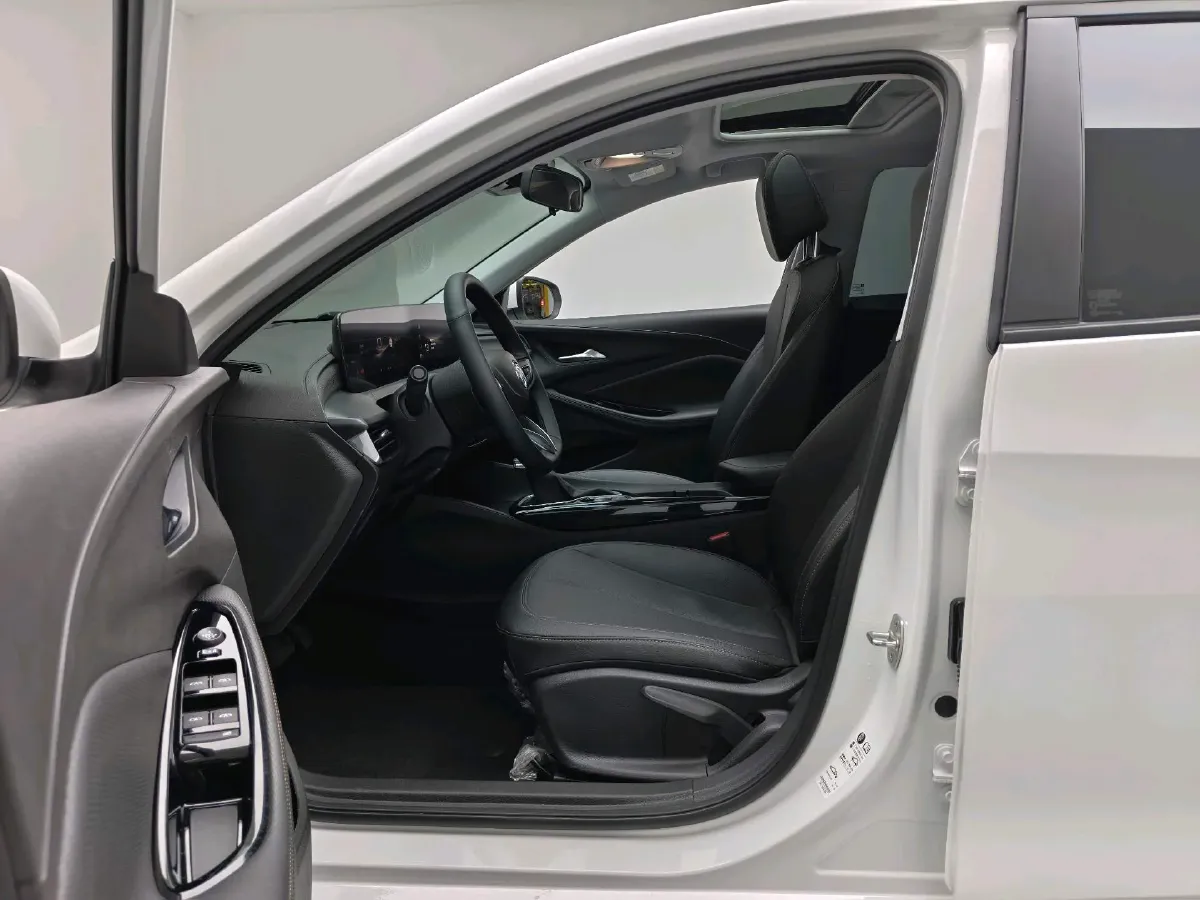 2023 Buick Verano 1.5T 184HP L4 CVT,autocango,china used car exporter,china ev exporter,chinese used car exporter,chinese used ev exporter