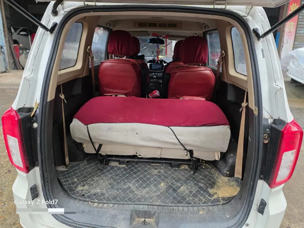 2018 WuLing HongGuang 1.5L 105HP L4 5MT,autocango,china used car exporter,china ev exporter,chinese used car exporter,chinese used ev exporter