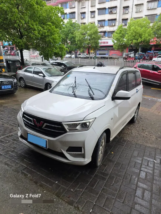 2018 WuLing HongGuang 1.5L 105HP L4 5MT,autocango,china used car exporter,china ev exporter,chinese used car exporter,chinese used ev exporter