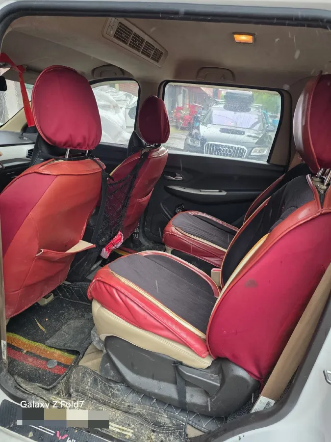 2018 WuLing HongGuang 1.5L 105HP L4 5MT,autocango,china used car exporter,china ev exporter,chinese used car exporter,chinese used ev exporter