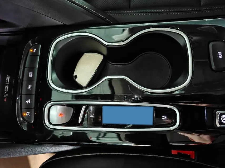 2023 Buick EnvisionPlus 2.0T 237HP L4 9AT,autocango,china used car exporter,china ev exporter,chinese used car exporter,chinese used ev exporter