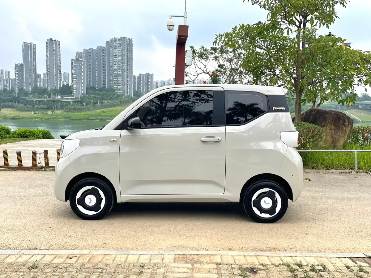 2024 WuLing HongGuang MINI EV BEV 17.3KWH,autocango,china used car exporter,china ev exporter,chinese used car exporter,chinese used ev exporter