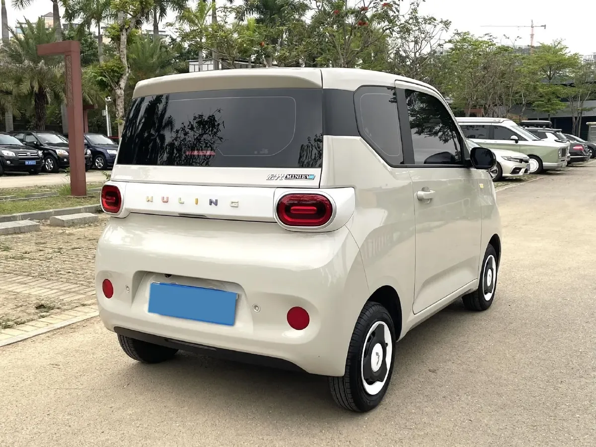 2024 WuLing HongGuang MINI EV BEV 17.3KWH,autocango,china used car exporter,china ev exporter,chinese used car exporter,chinese used ev exporter