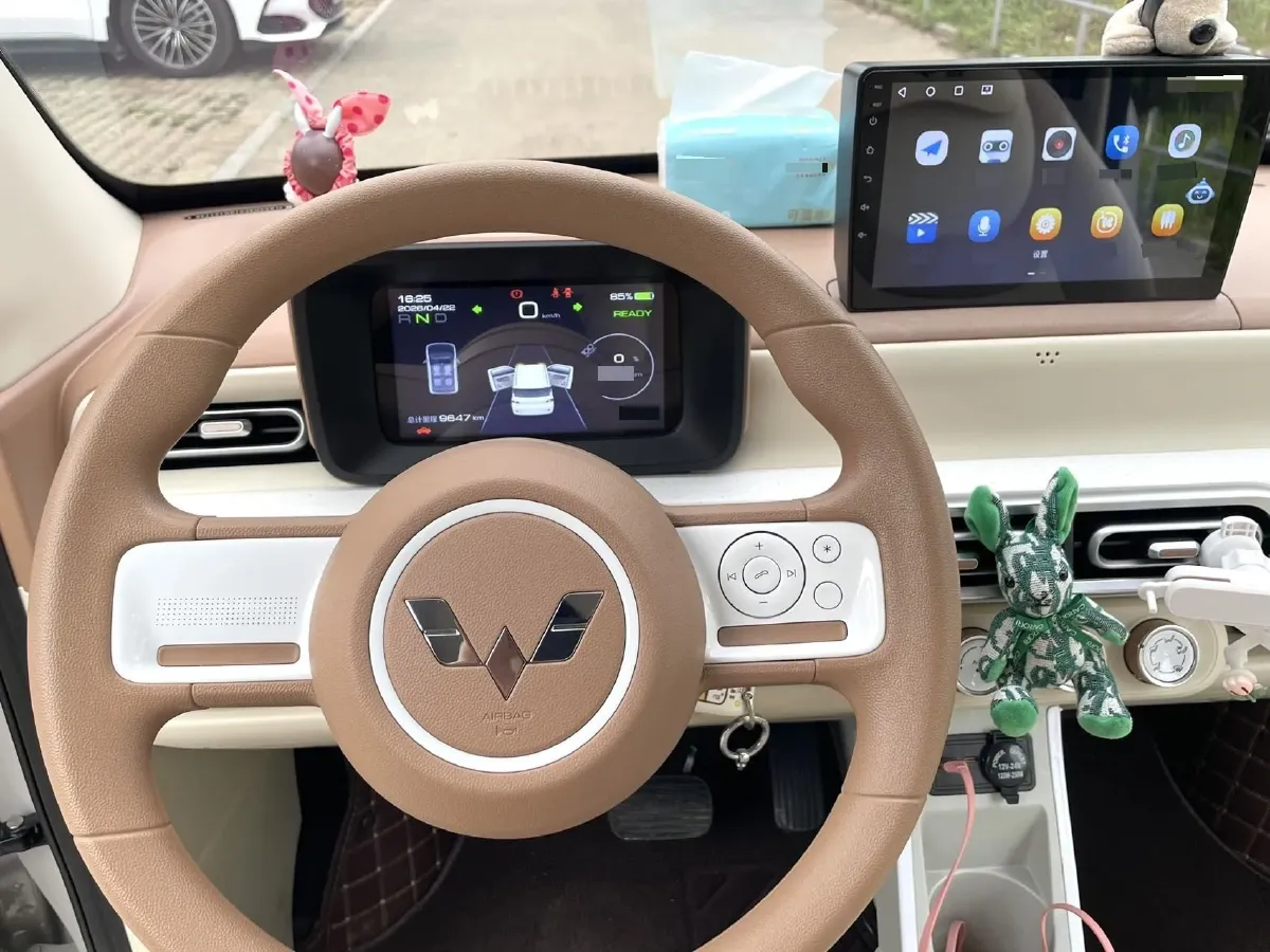 2024 WuLing HongGuang MINI EV BEV 17.3KWH,autocango,china used car exporter,china ev exporter,chinese used car exporter,chinese used ev exporter