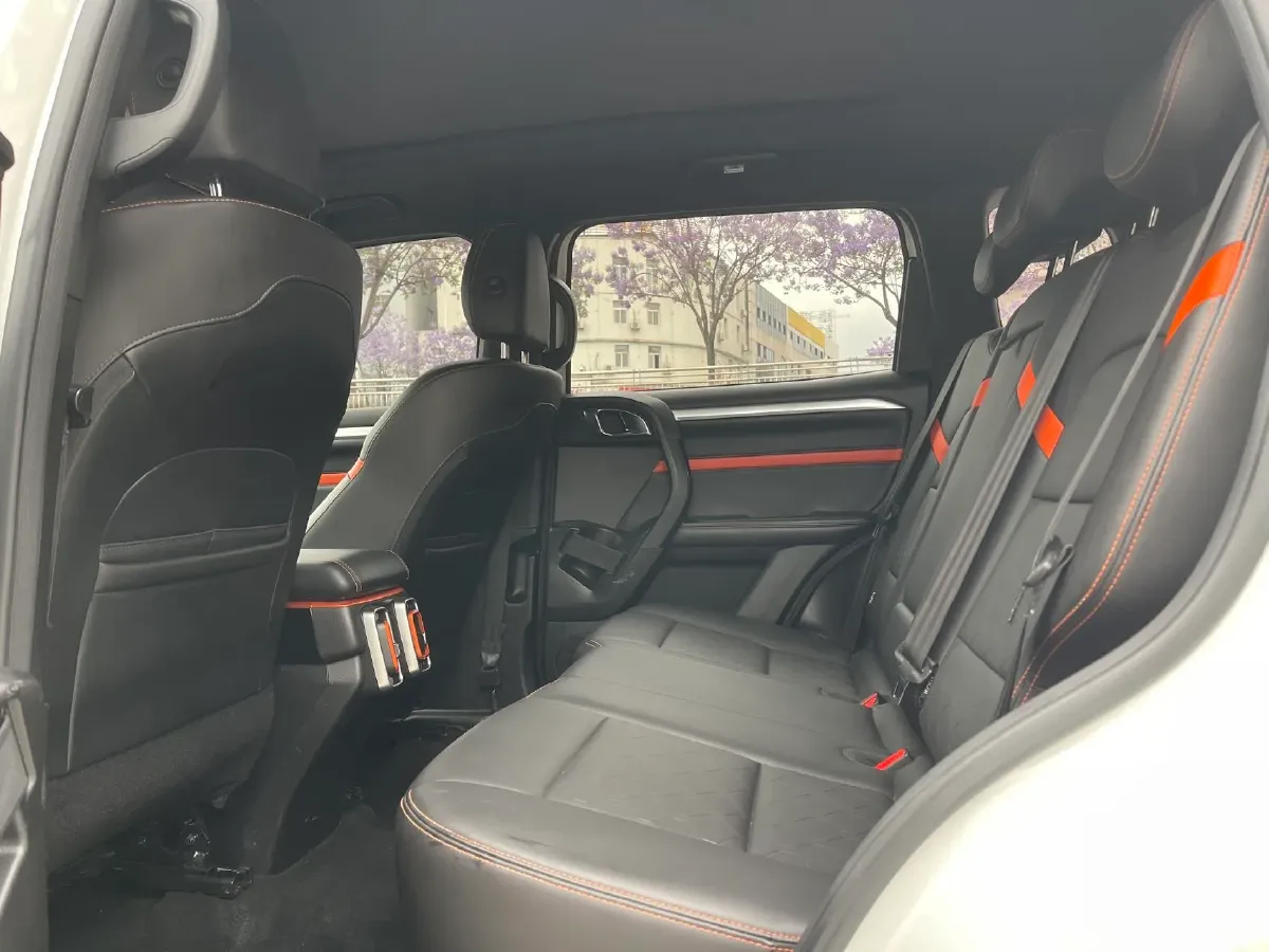 2022 Haval Dargo 2.0T 211HP L4 7DCT,autocango,china used car exporter,china ev exporter,chinese used car exporter,chinese used ev exporter