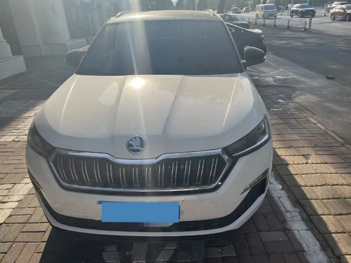 2020 Skoda Kamiq 1.2T 116HP L4 7DCT,autocango,china used car exporter,china ev exporter,chinese used car exporter,chinese used ev exporter