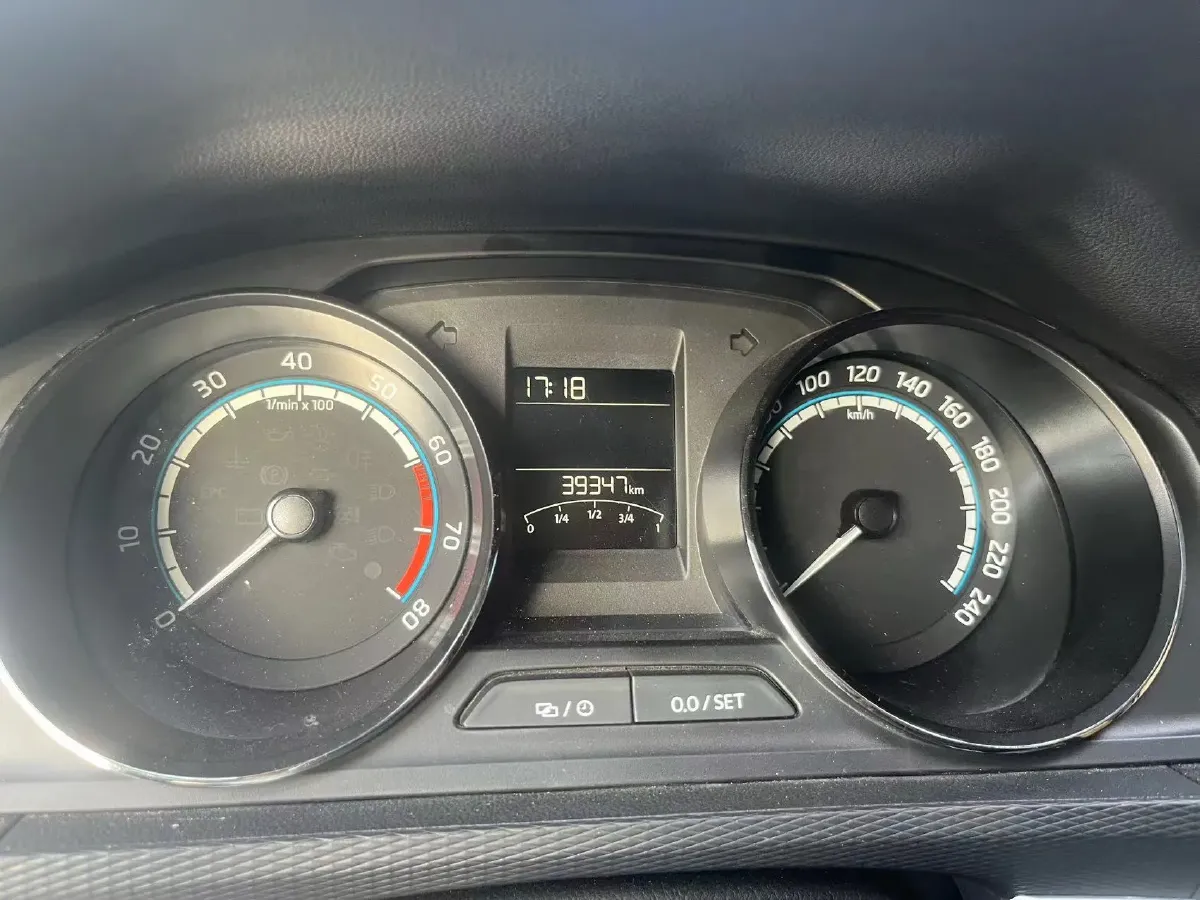 2020 Skoda Kamiq 1.2T 116HP L4 7DCT,autocango,china used car exporter,china ev exporter,chinese used car exporter,chinese used ev exporter