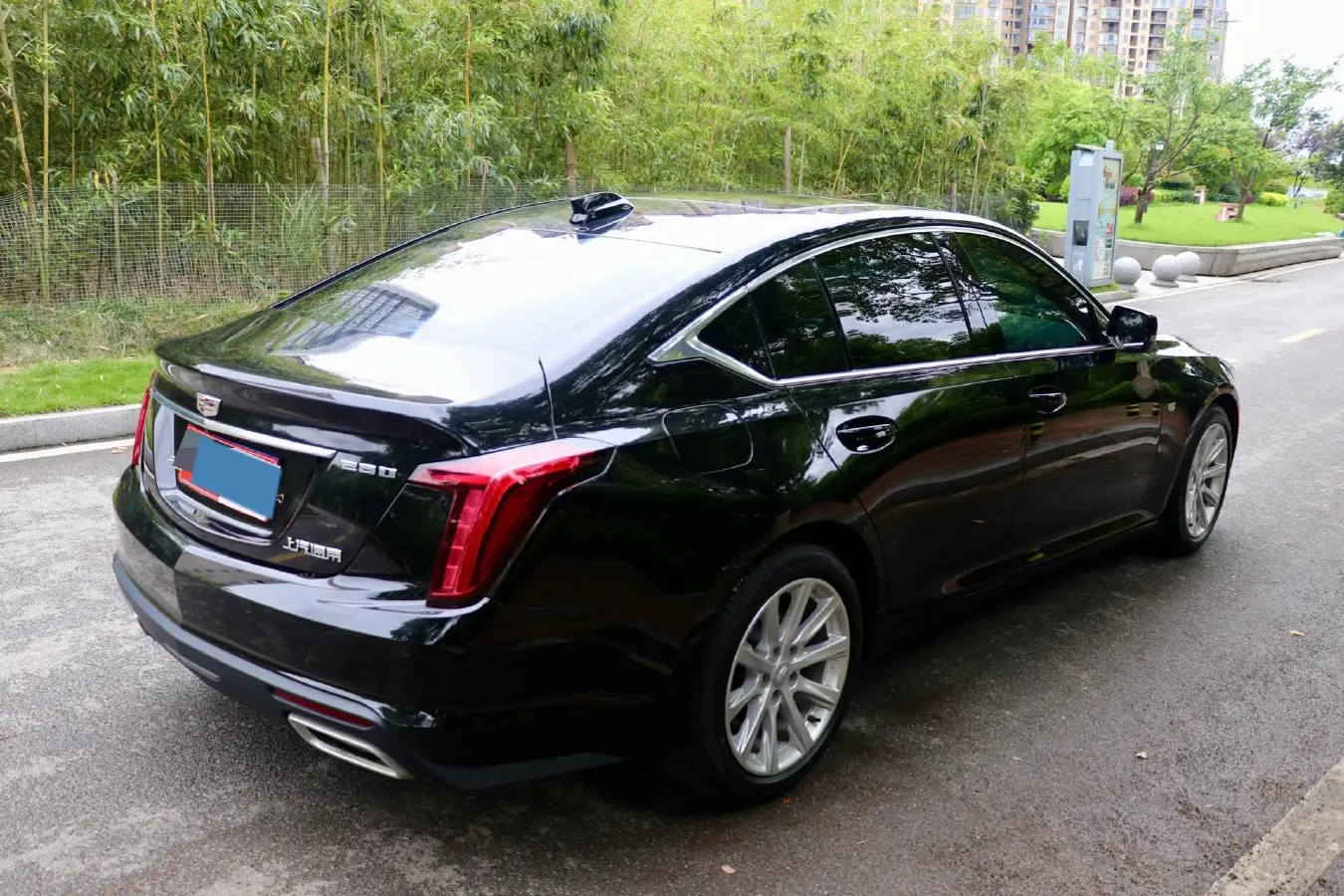 2024 Cadillac CT5 2.0T 237HP L4 10AT,autocango,china used car exporter,china ev exporter,chinese used car exporter,chinese used ev exporter