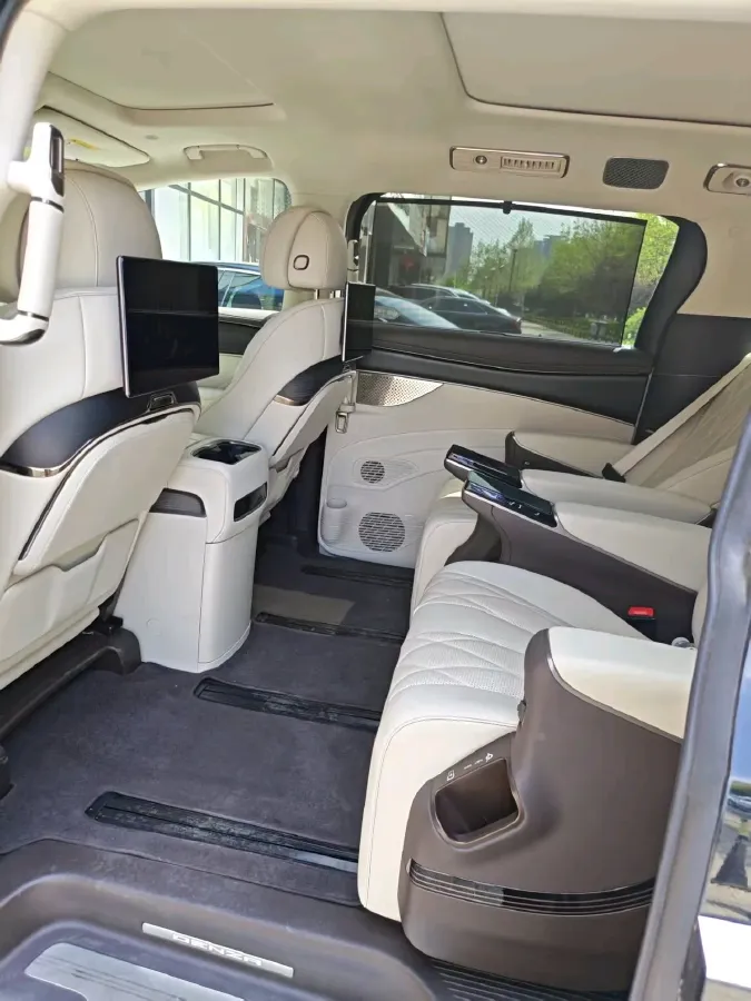 2025 Denza D9 1.5T 156HP L4 E-CVT PHEV 40KWH,autocango,china used car exporter,china ev exporter,chinese used car exporter,chinese used ev exporter