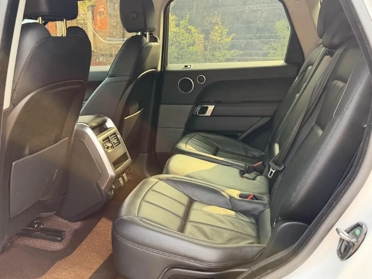 2018 Land Rover Range Rover Sport 3.0T 381HP V6 8AT,autocango,china used car exporter,china ev exporter,chinese used car exporter,chinese used ev exporter