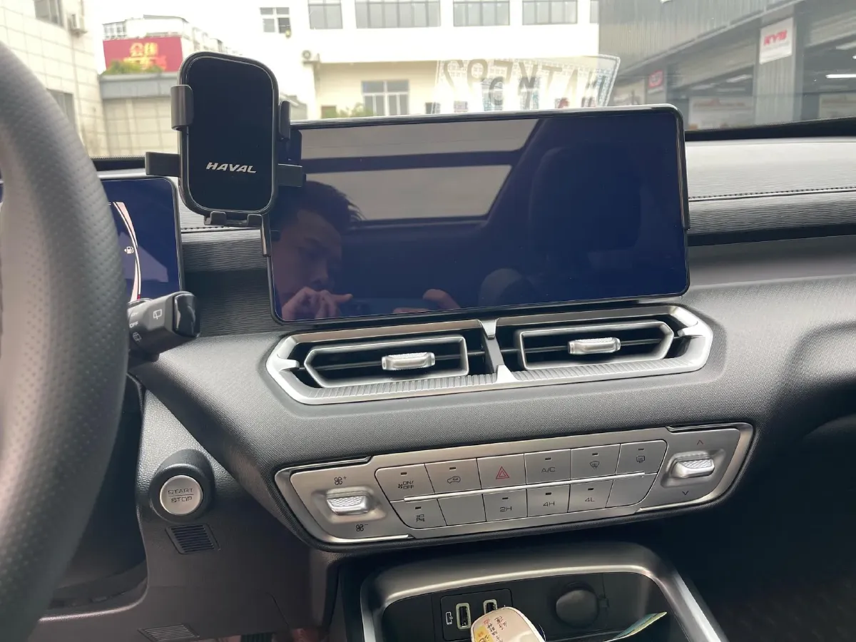 2023 Haval H5 2.0T 224HP L4 8AT,autocango,china used car exporter,china ev exporter,chinese used car exporter,chinese used ev exporter