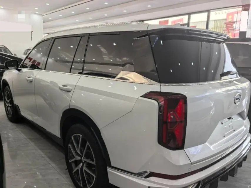 2022 GAC Trumpchi GS8 2.0T 252HP L4 8AT,autocango,china used car exporter,china ev exporter,chinese used car exporter,chinese used ev exporter