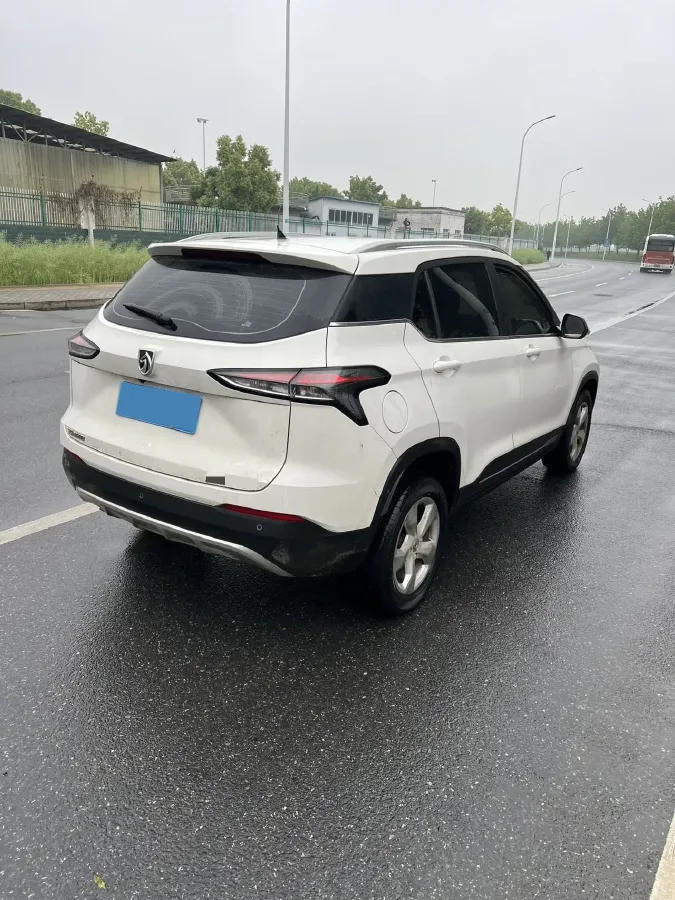 2019 BaoJun 510 1.5L 112HP L4 6MT,autocango,china used car exporter,china ev exporter,chinese used car exporter,chinese used ev exporter