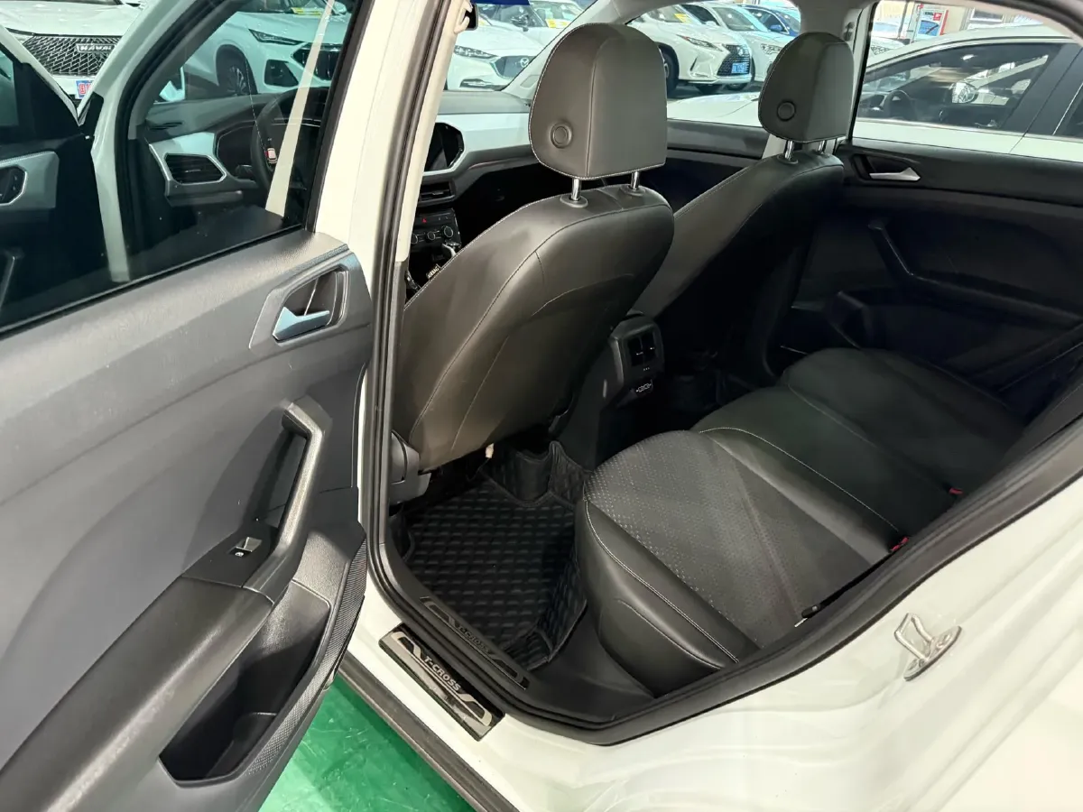 2021 Volkswagen Tacqua 1.5L 113HP L4 6AT,autocango,china used car exporter,china ev exporter,chinese used car exporter,chinese used ev exporter