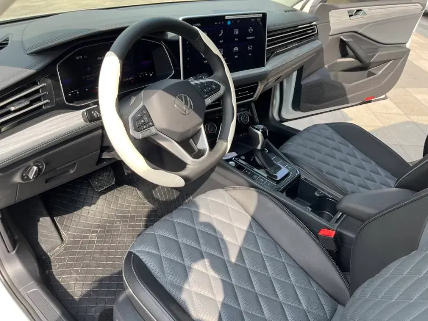 2024 Volkswagen Sagitar 1.5T 160HP L4 7DCT,autocango,china used car exporter,china ev exporter,chinese used car exporter,chinese used ev exporter