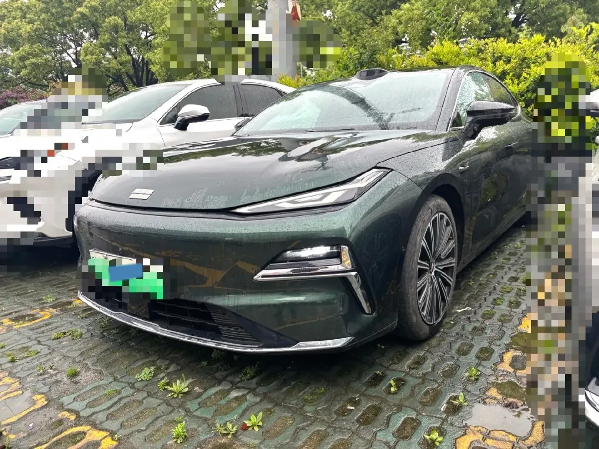 2025 Geely Galaxy Starshine 8 1.5T 163HP L4 3DHT PHEV 27.69KWH,autocango,china used car exporter,china ev exporter,chinese used car exporter,chinese used ev exporter