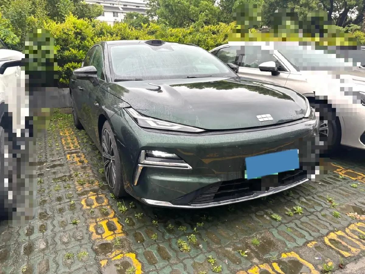 2025 Geely Galaxy Starshine 8 1.5T 163HP L4 3DHT PHEV 27.69KWH,autocango,china used car exporter,china ev exporter,chinese used car exporter,chinese used ev exporter