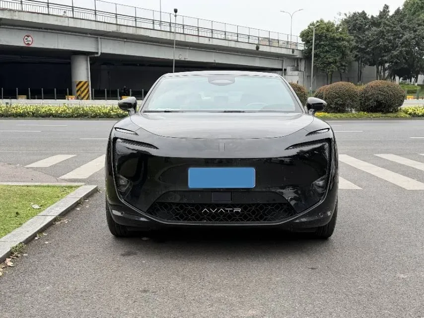 2025 Avatr 11 1.5T 156HP L4 REEV 39.05KWH,autocango,china used car exporter,china ev exporter,chinese used car exporter,chinese used ev exporter