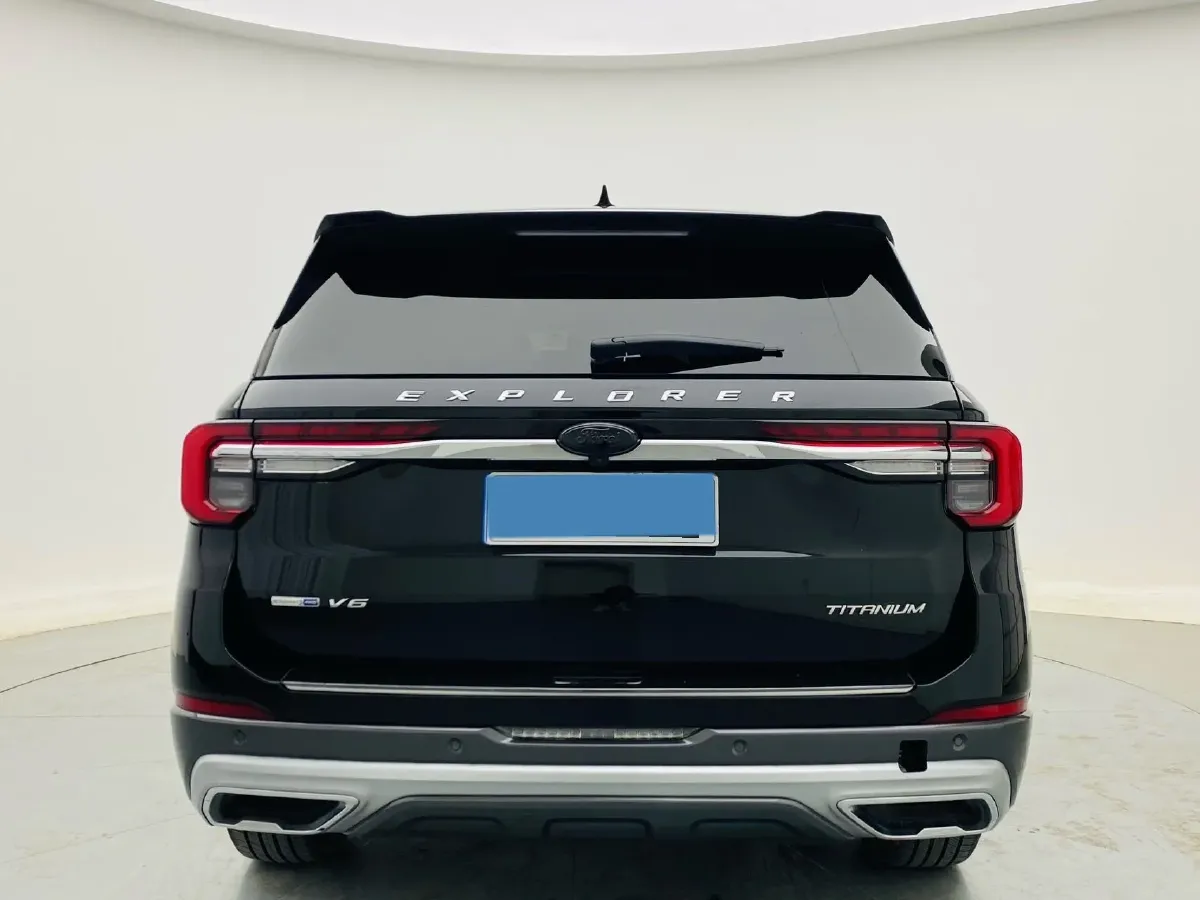 2023 Ford Explorer 2.3T 276HP L4 10AT,autocango,china used car exporter,china ev exporter,chinese used car exporter,chinese used ev exporter