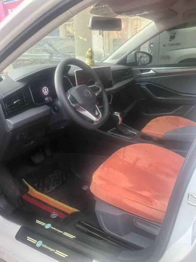 2025 Volkswagen Sagitar 1.5T 160HP L4 7DCT,autocango,china used car exporter,china ev exporter,chinese used car exporter,chinese used ev exporter