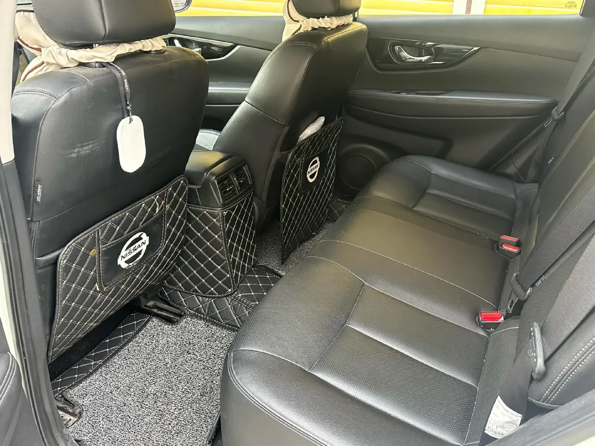 2021 Nissan X-Trail 2.0L 151HP L4 CVT,autocango,china used car exporter,china ev exporter,chinese used car exporter,chinese used ev exporter