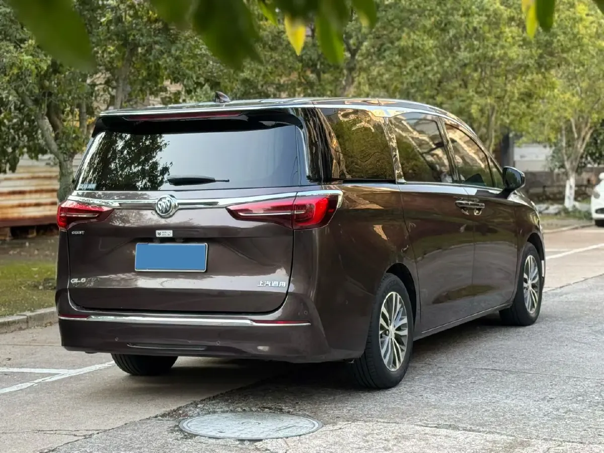 2021 Buick GL8 2.0T 237HP L4 9AT,autocango,china used car exporter,china ev exporter,chinese used car exporter,chinese used ev exporter