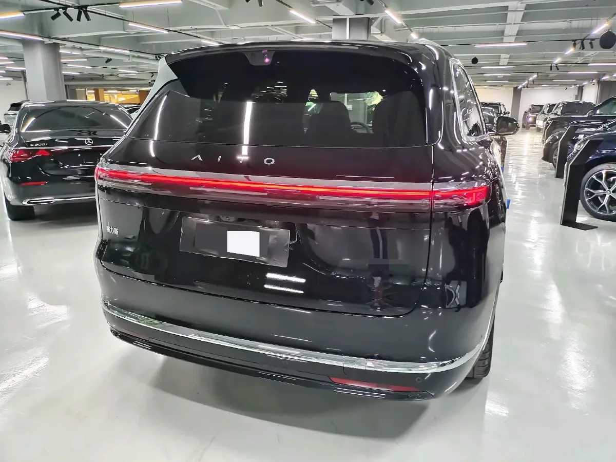 2026 AITO AITO M7 REEV 160HP REEV,autocango,china used car exporter,china ev exporter,chinese used car exporter,chinese used ev exporter