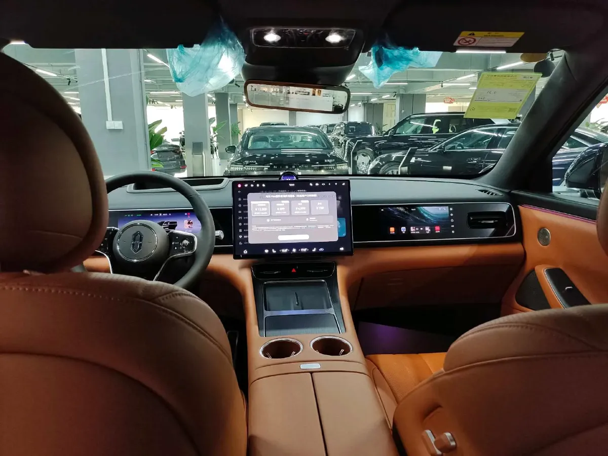 2026 AITO AITO M7 REEV 160HP REEV,autocango,china used car exporter,china ev exporter,chinese used car exporter,chinese used ev exporter