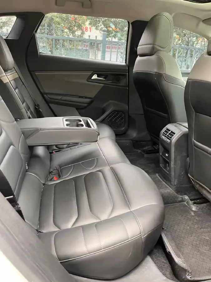 2022 Citroen C5 X 1.6T 175HP L4 8AT,autocango,china used car exporter,china ev exporter,chinese used car exporter,chinese used ev exporter