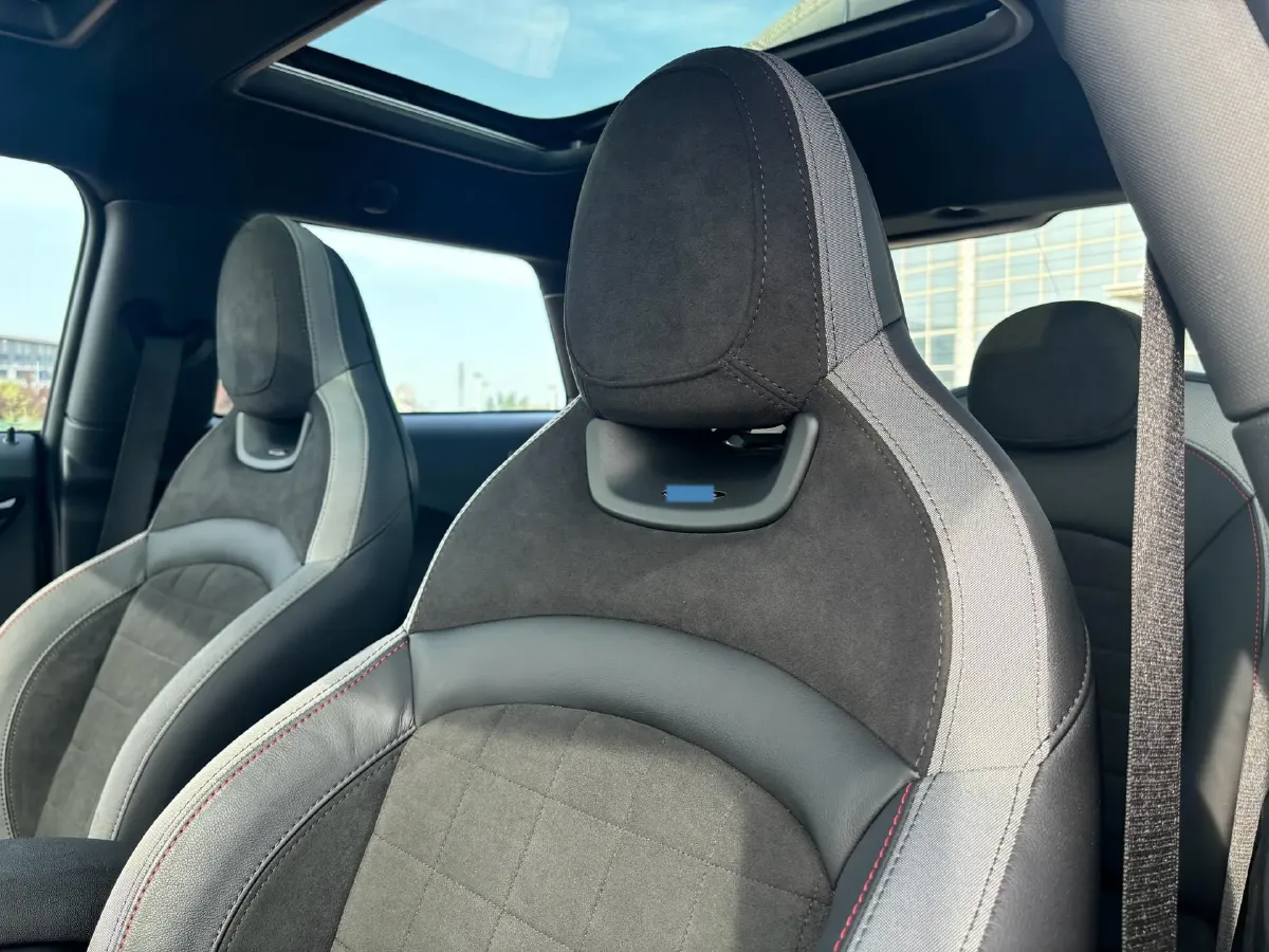 2023 MINI JCW 2.0T 231HP L4 8AT,autocango,china used car exporter,china ev exporter,chinese used car exporter,chinese used ev exporter