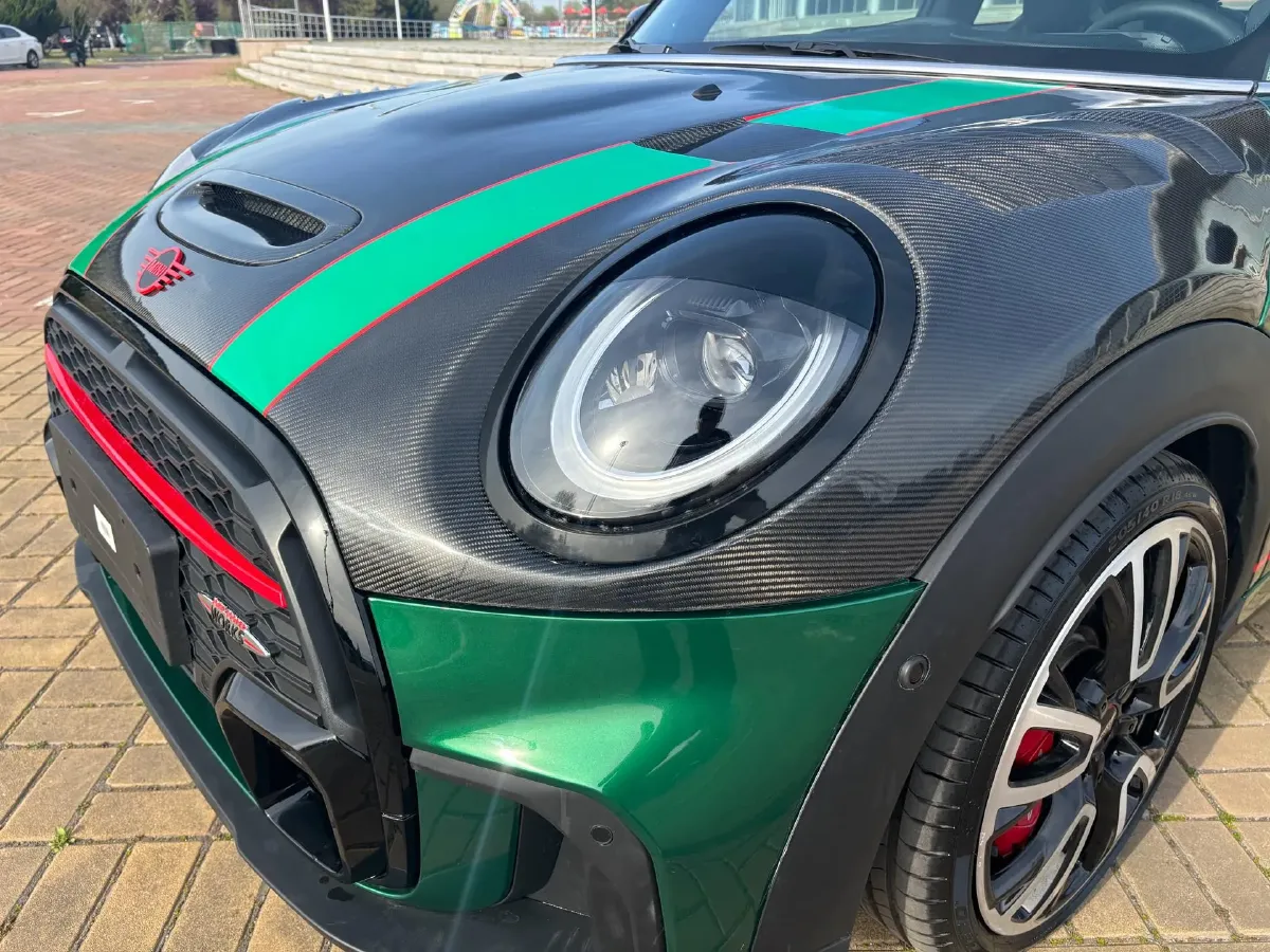 2023 MINI JCW 2.0T 231HP L4 8AT,autocango,china used car exporter,china ev exporter,chinese used car exporter,chinese used ev exporter