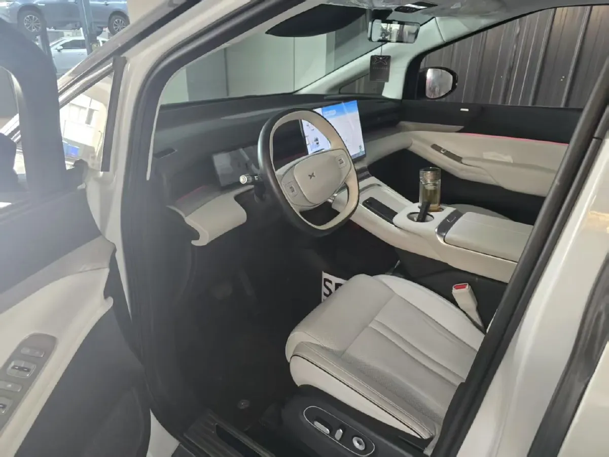 2024 Xpeng X9 BEV 101.5KWH,autocango,china used car exporter,china ev exporter,chinese used car exporter,chinese used ev exporter