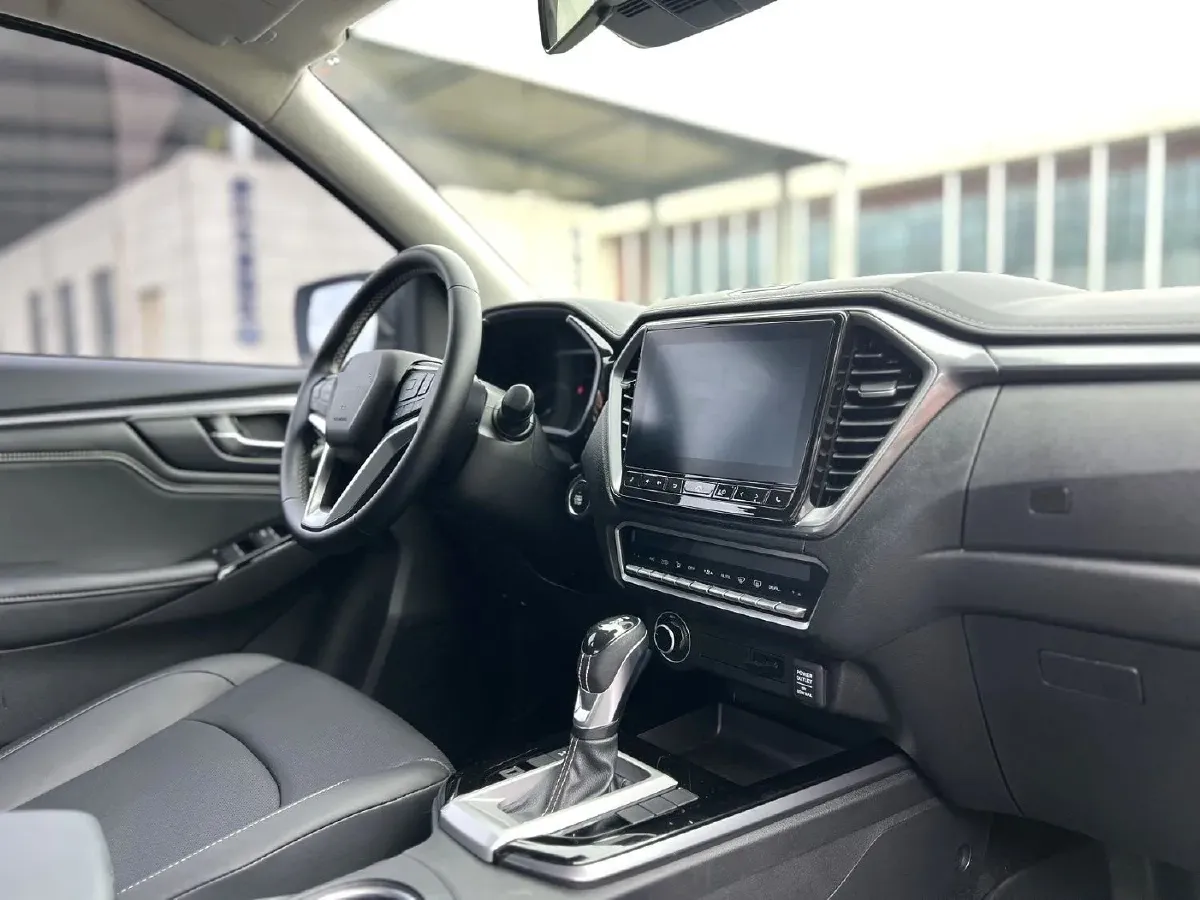 2021 Isuzu D-MAX 1.9T 163HP L4 6AT,autocango,china used car exporter,china ev exporter,chinese used car exporter,chinese used ev exporter