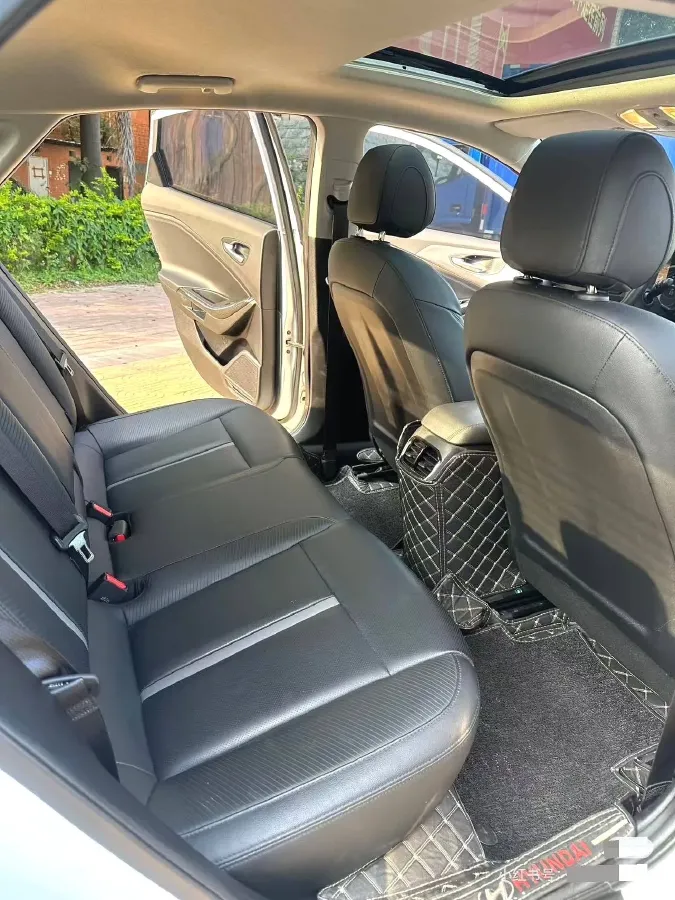 2021 Hyundai La Festa 1.6T 204HP L4 7DCT,autocango,china used car exporter,china ev exporter,chinese used car exporter,chinese used ev exporter