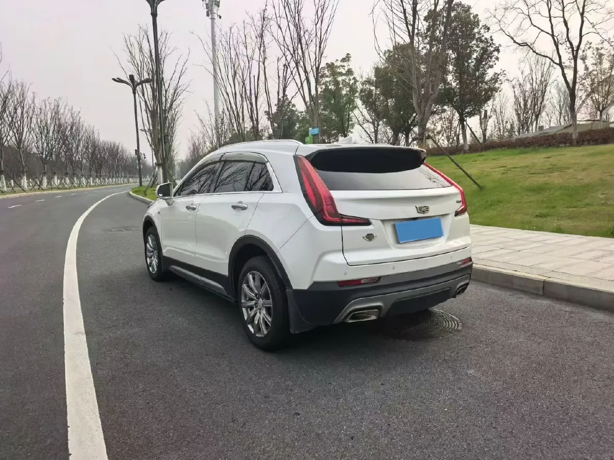 2020 Cadillac XT4 2.0T 237HP L4 9AT,autocango,china used car exporter,china ev exporter,chinese used car exporter,chinese used ev exporter