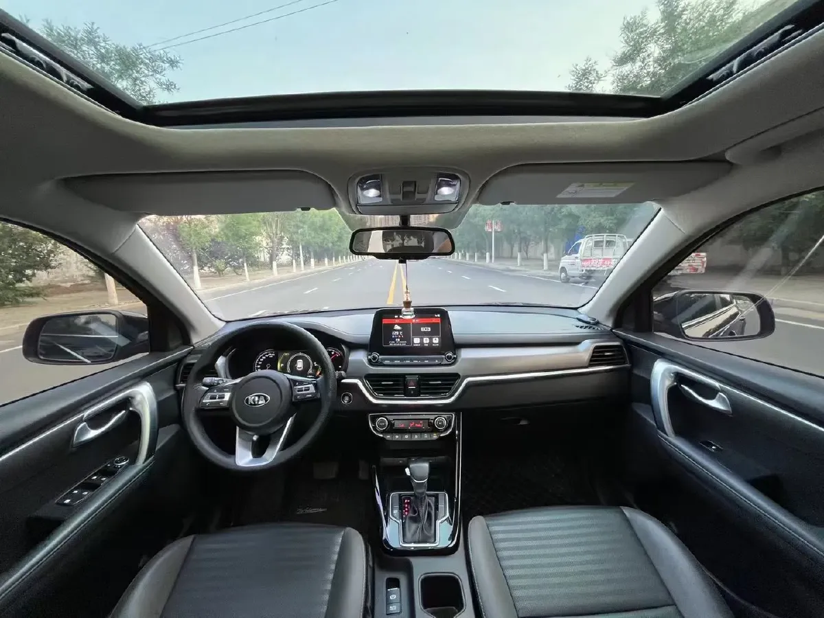 2019 Kia Sportage R 2.0L 160HP L4 6AT,autocango,china used car exporter,china ev exporter,chinese used car exporter,chinese used ev exporter