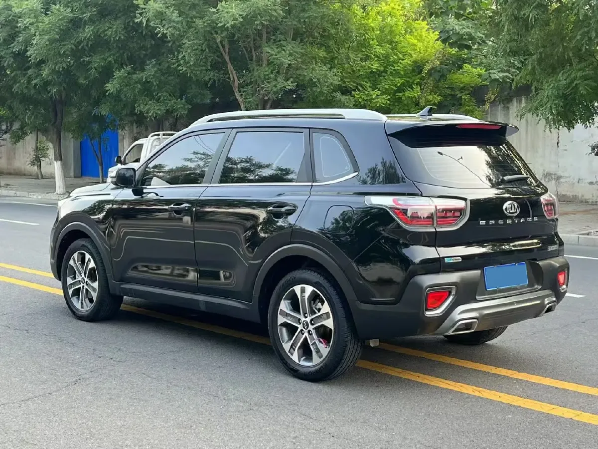 2019 Kia Sportage R 2.0L 160HP L4 6AT,autocango,china used car exporter,china ev exporter,chinese used car exporter,chinese used ev exporter