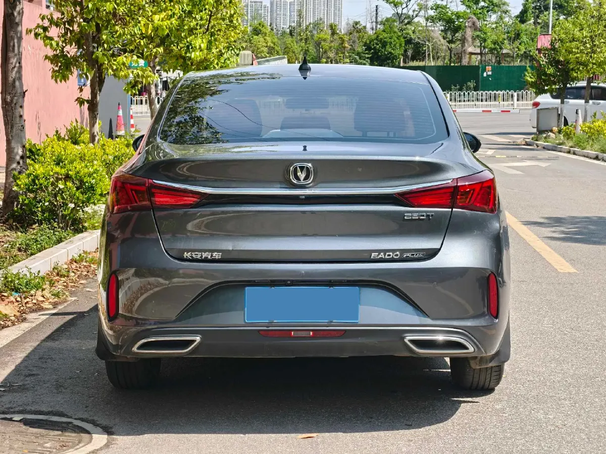 2021 ChangAn Eado 1.4T 160HP L4 7DCT,autocango,china used car exporter,china ev exporter,chinese used car exporter,chinese used ev exporter