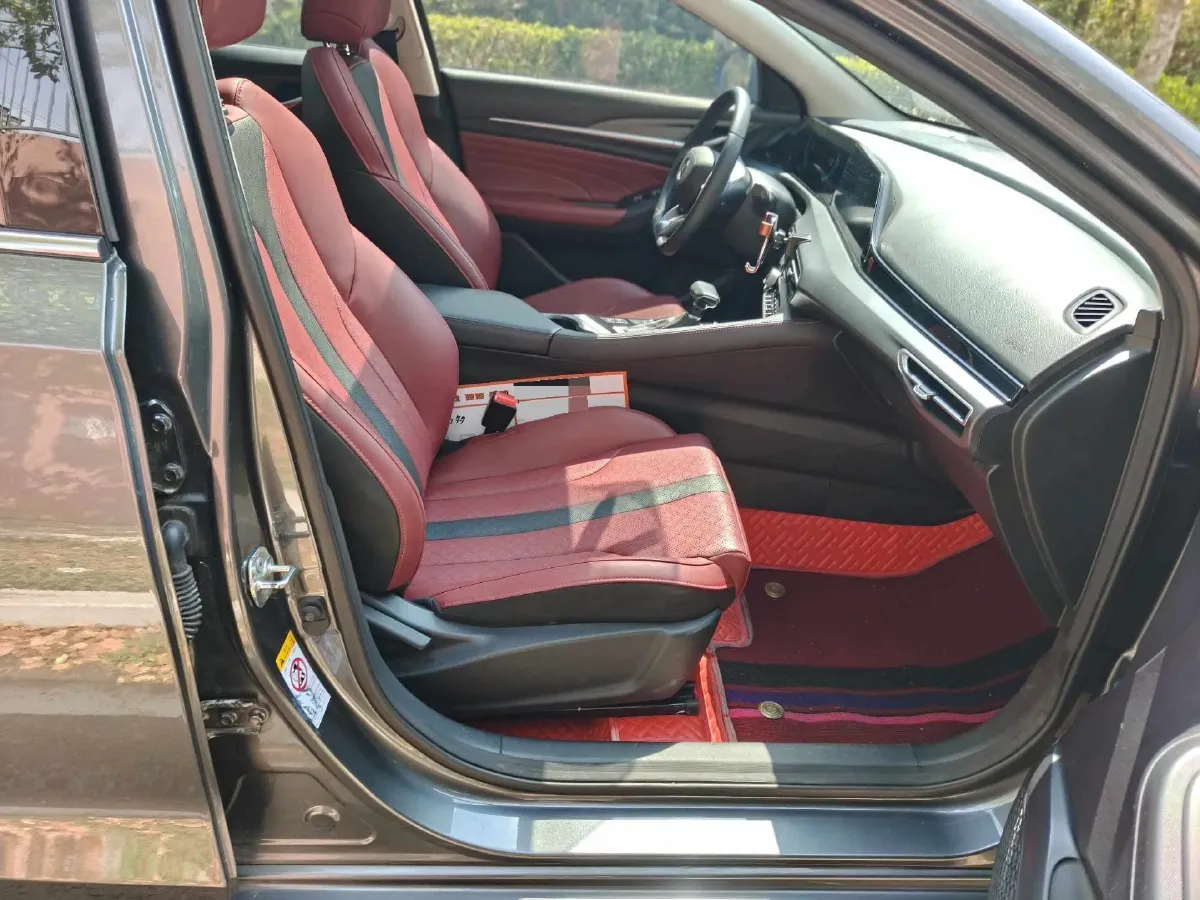 2021 ChangAn Eado 1.4T 160HP L4 7DCT,autocango,china used car exporter,china ev exporter,chinese used car exporter,chinese used ev exporter