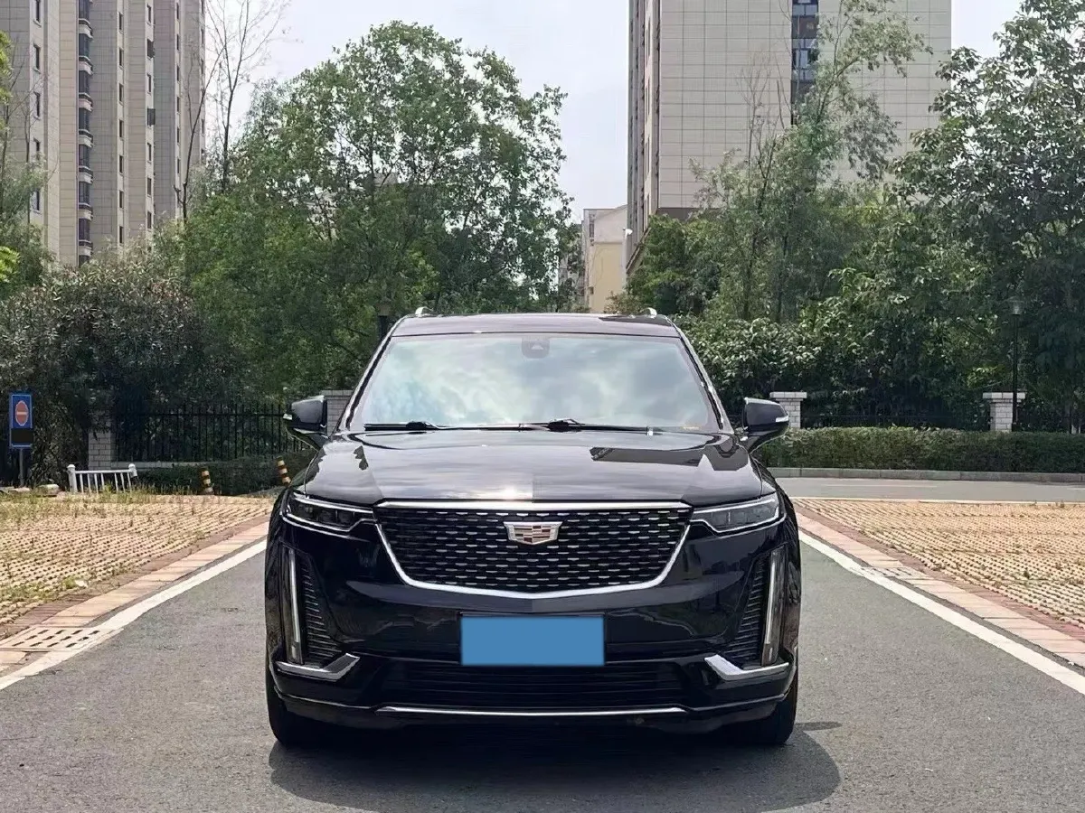 2022 Cadillac XT6 2.0T 237HP L4 9AT,autocango,china used car exporter,china ev exporter,chinese used car exporter,chinese used ev exporter