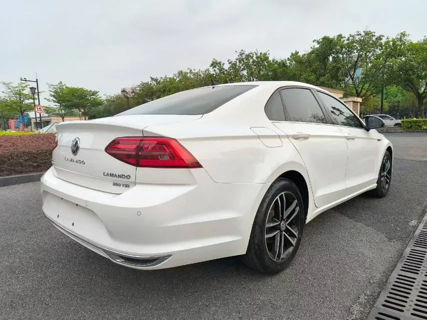2019 Volkswagen Passat 1.4T 150HP L4 7DCT,autocango,china used car exporter,china ev exporter,chinese used car exporter,chinese used ev exporter