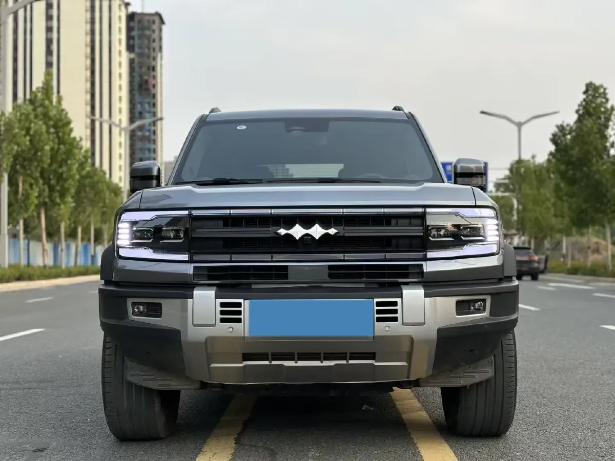 2023 FangChengBao Bao 5 1.5T 194HP L4 E-CVT PHEV 31.8KWH,autocango,china used car exporter,china ev exporter,chinese used car exporter,chinese used ev exporter