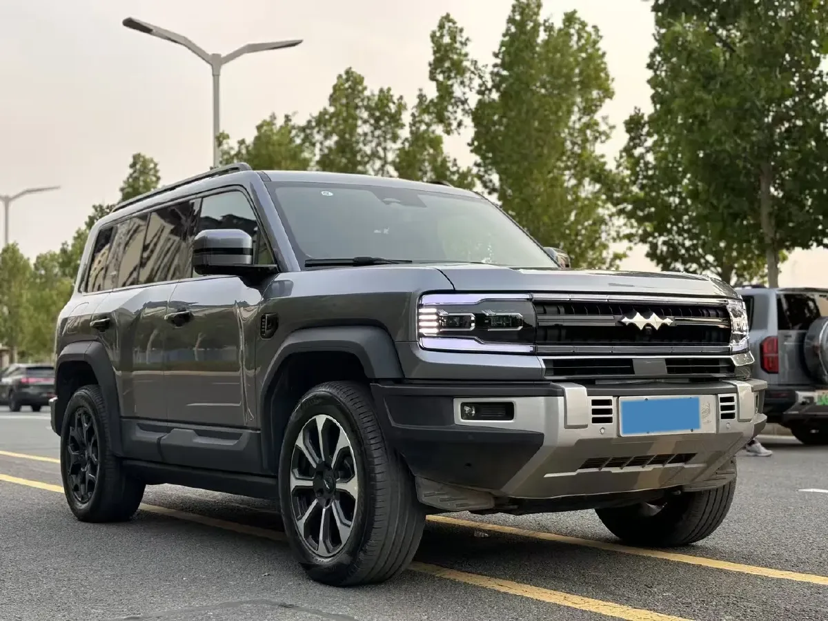 2023 FangChengBao Bao 5 1.5T 194HP L4 E-CVT PHEV 31.8KWH,autocango,china used car exporter,china ev exporter,chinese used car exporter,chinese used ev exporter