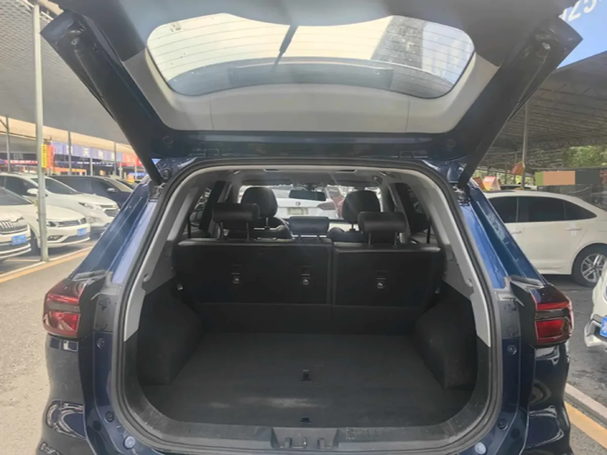 2019 Chery Tiggo 8 1.6T 197HP L4 7DCT,autocango,china used car exporter,china ev exporter,chinese used car exporter,chinese used ev exporter